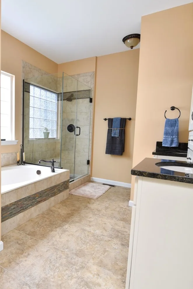 Bathing Areas by Jackson Custom Homes & Remodeling - Photo 108