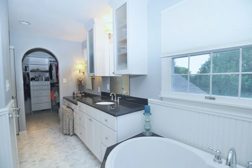 Bathing Areas by Jackson Custom Homes & Remodeling - Photo 170