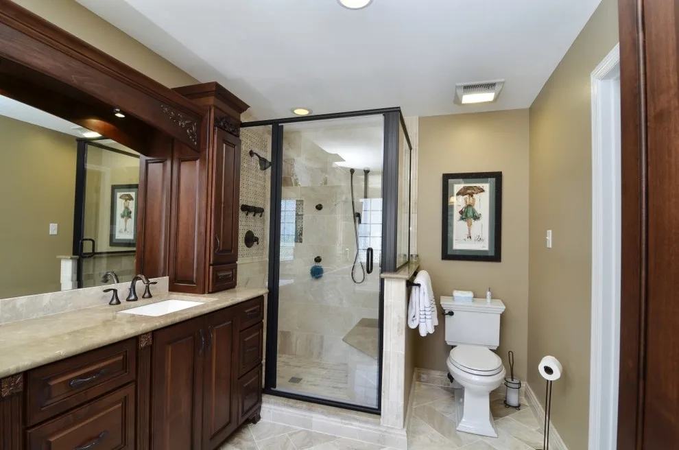 Bathing Areas by Jackson Custom Homes & Remodeling - Photo 46