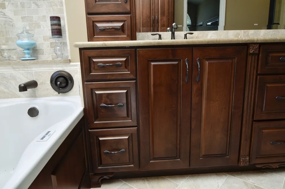 Bathing Areas by Jackson Custom Homes & Remodeling - Photo 134