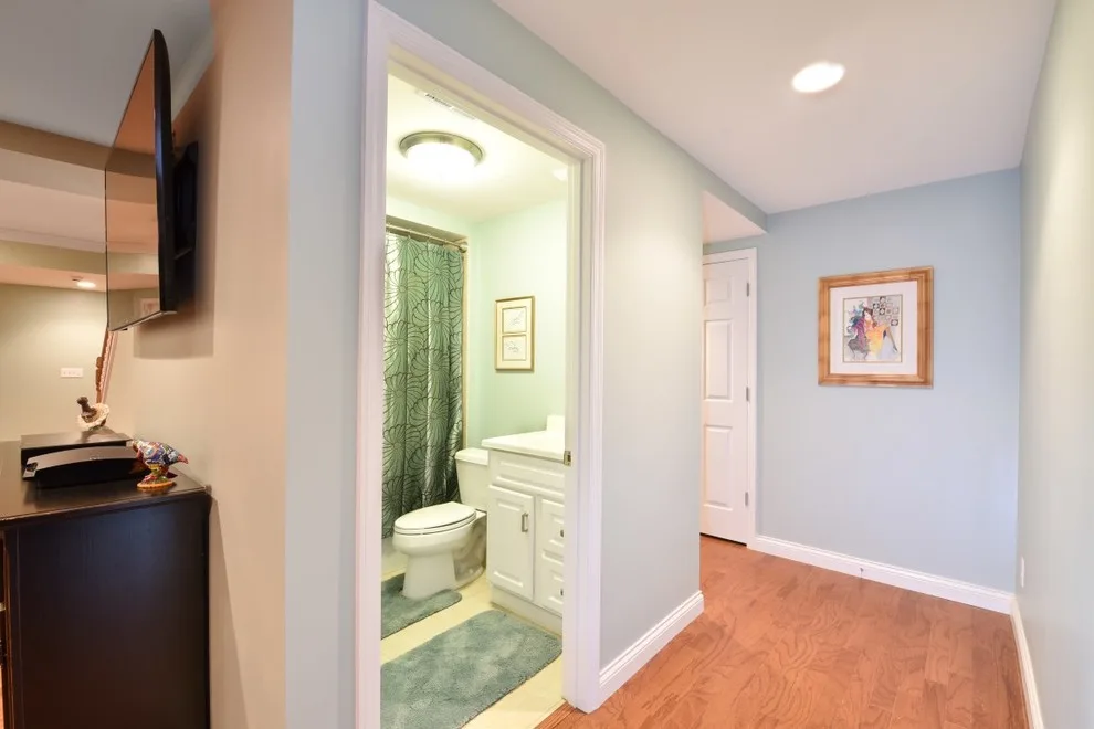 Bathing Areas by Jackson Custom Homes & Remodeling - Photo 49