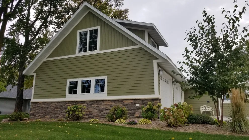 Dan Johnson Construction - Photo 12