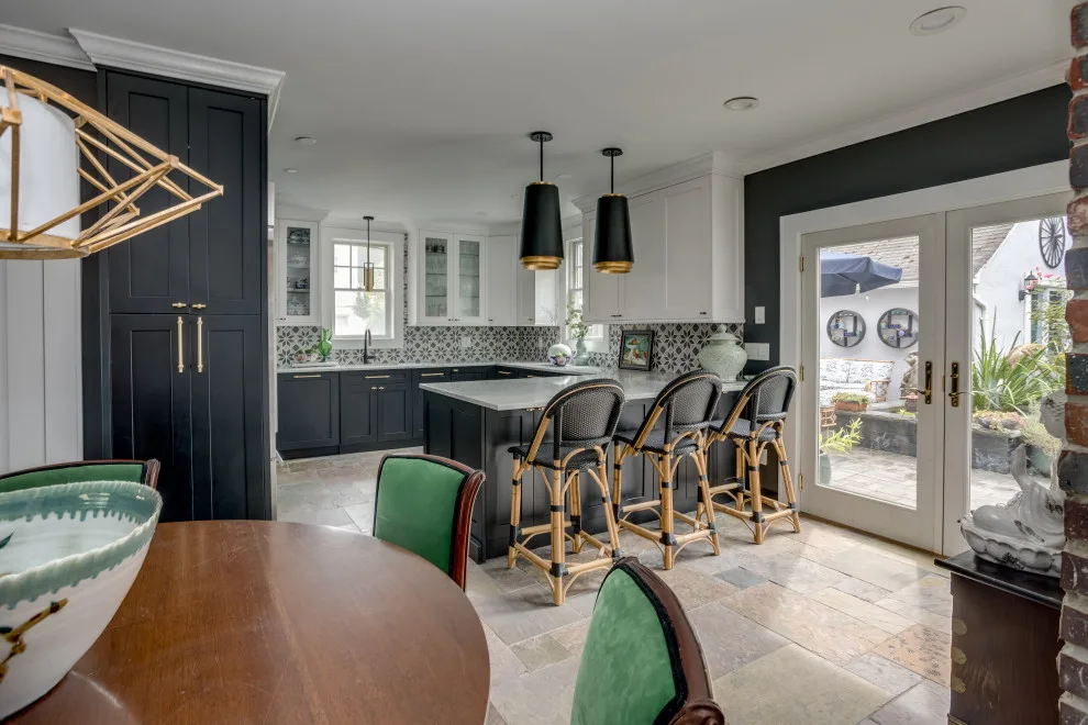Reyes Brothers Remodeling & Design LLC - Photo 12