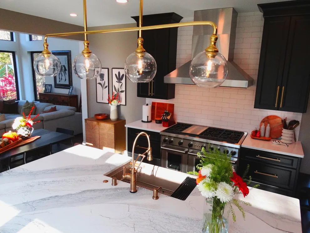 Bayside Home - Kitchen and Laundry Renovation by Cornerstone Remodeling, Ltd - Photo 67