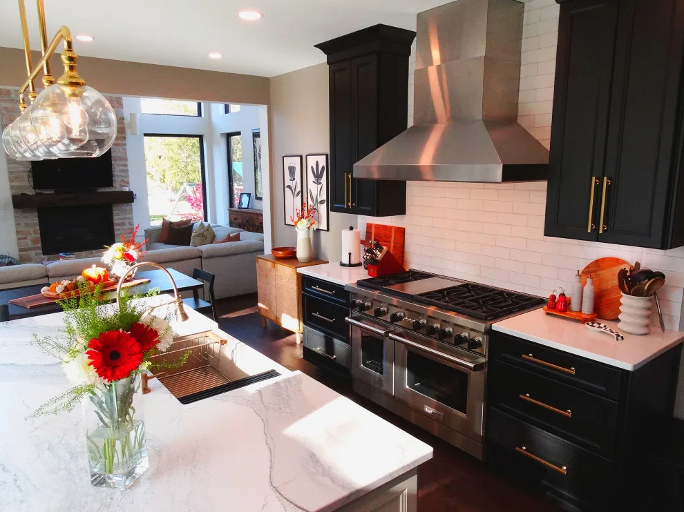 Bayside Home - Kitchen and Laundry Renovation by Cornerstone Remodeling, Ltd - Photo 45
