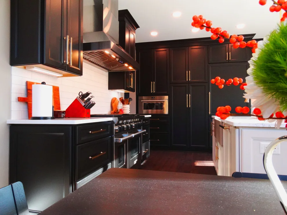 Bayside Home - Kitchen and Laundry Renovation by Cornerstone Remodeling, Ltd - Photo 13