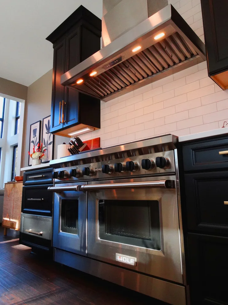 Bayside Home - Kitchen and Laundry Renovation by Cornerstone Remodeling, Ltd - Photo 51