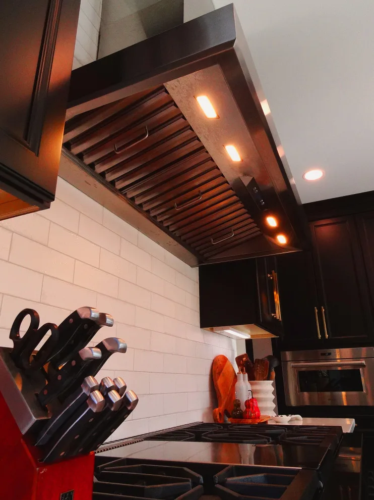 Bayside Home - Kitchen and Laundry Renovation by Cornerstone Remodeling, Ltd - Photo 12