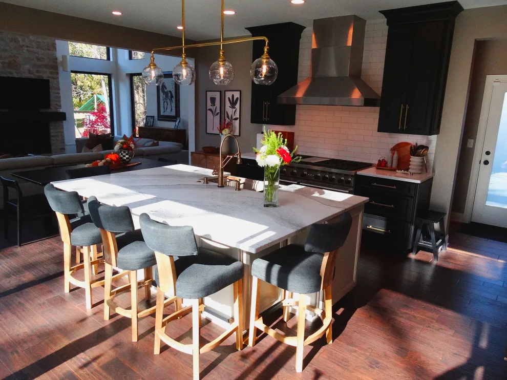 Bayside Home - Kitchen and Laundry Renovation by Cornerstone Remodeling, Ltd - Photo 25