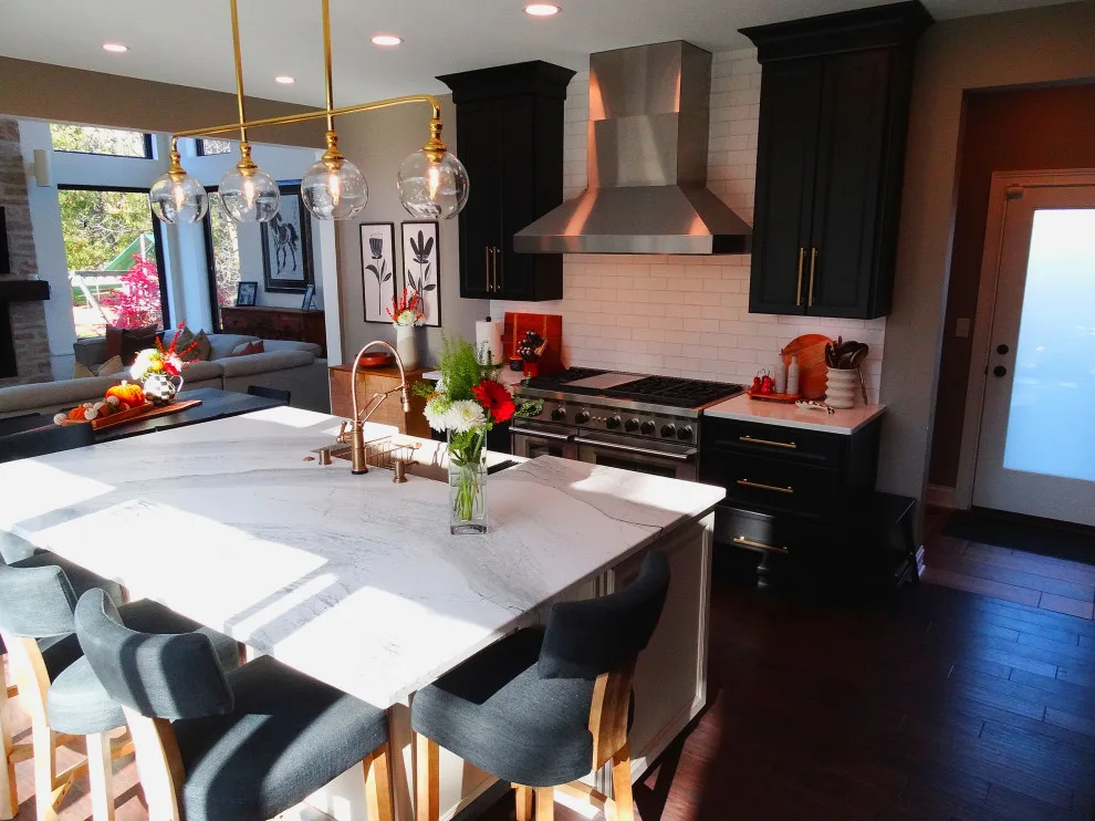 Bayside Home - Kitchen and Laundry Renovation by Cornerstone Remodeling, Ltd - Photo 57