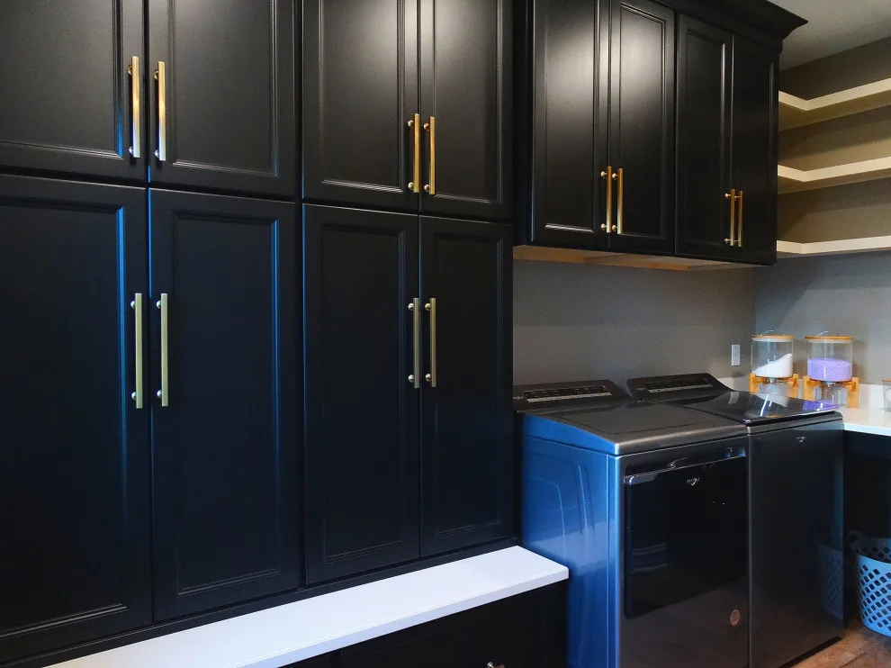 Bayside Home - Kitchen and Laundry Renovation by Cornerstone Remodeling, Ltd - Photo 16