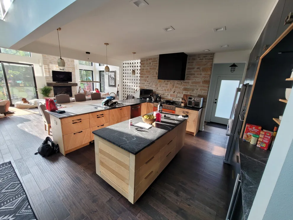 Bayside Home - Kitchen and Laundry Renovation by Cornerstone Remodeling, Ltd - Photo 56