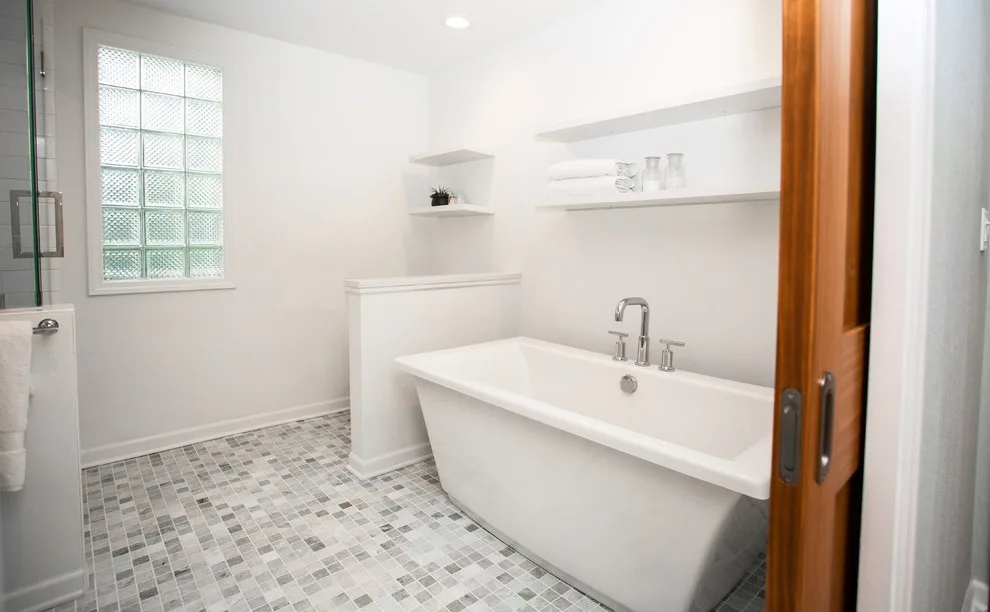 Bayview Bungalow Suite Renovation by LaBonte Construction - Photo 4