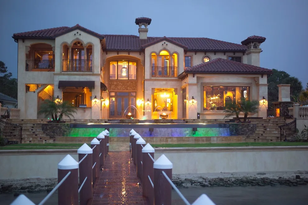 Philips by Luxury Builders, INC. - Photo 4