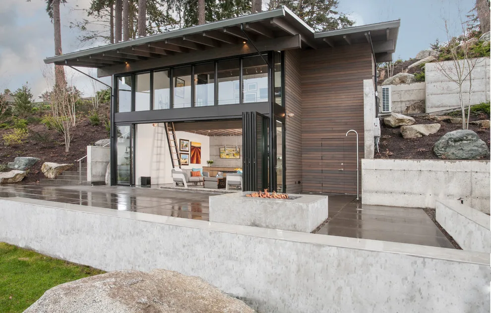 Lakewood Beach House Construction by Phase II, Inc. - Photo 8