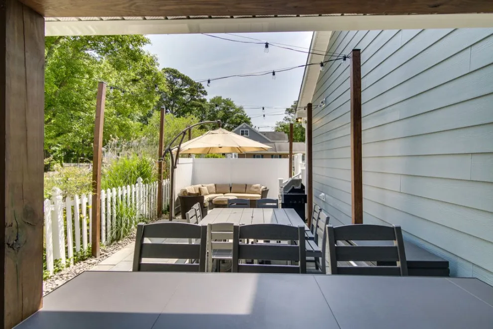 Coastal Retreat Renovation - Exterior by Oak & Pearl Construction, LLC - Photo 8