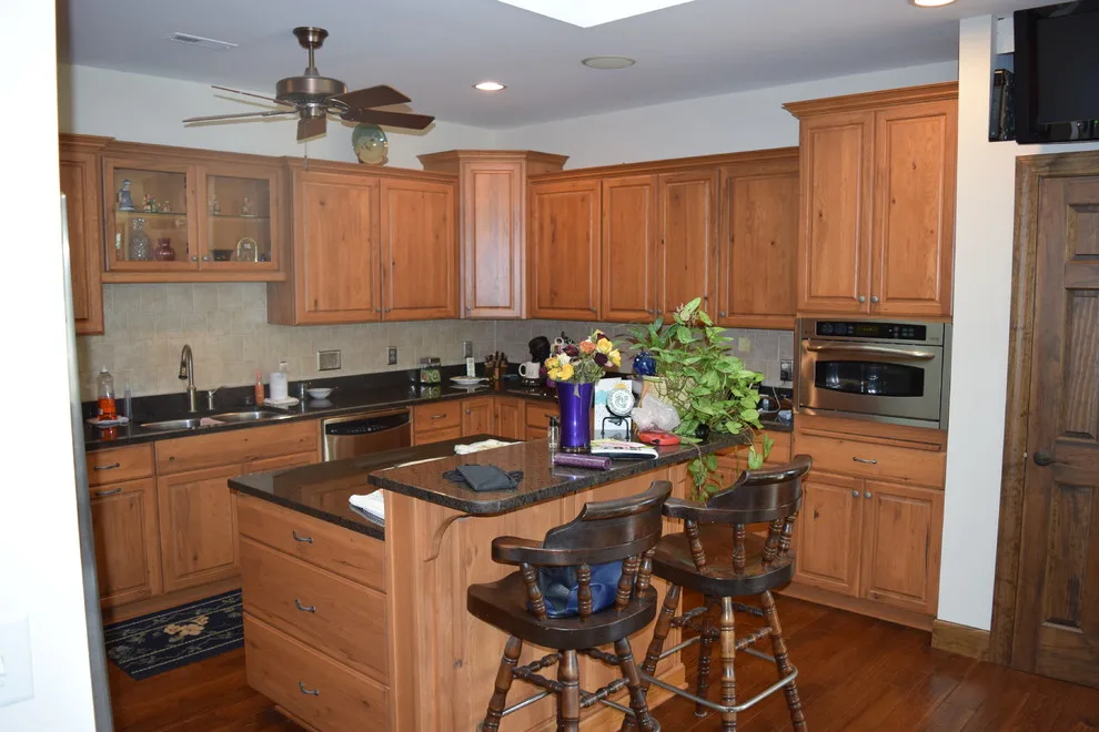 Beacon Shores at Lake Keowee by The Arnold Corp. - Photo 3