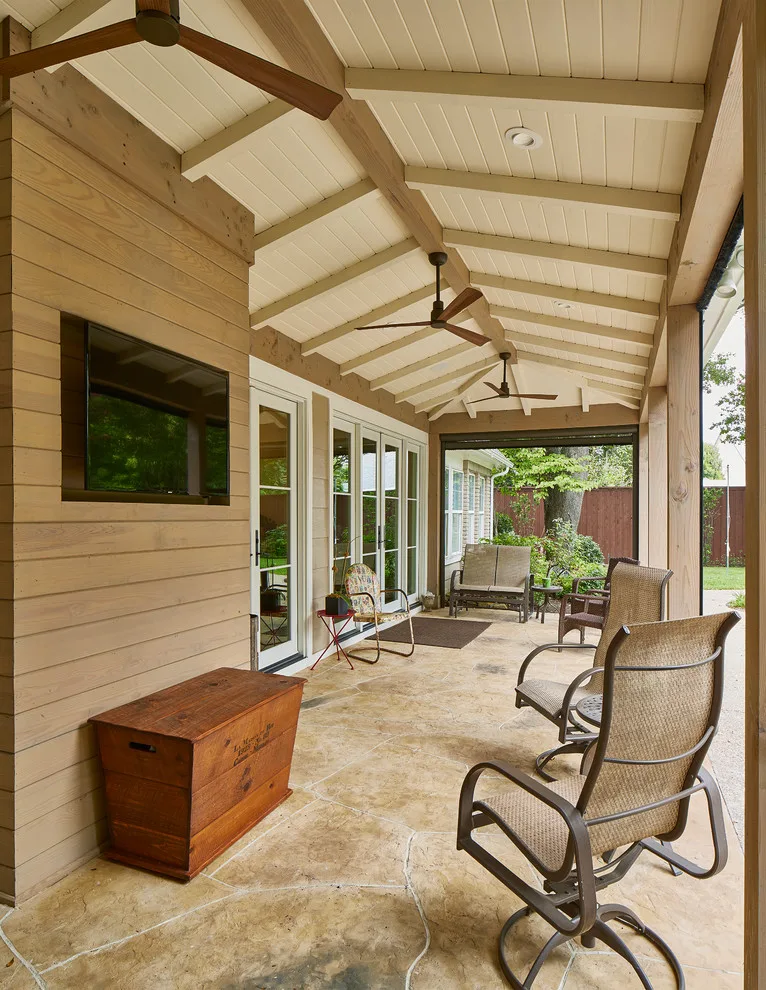 Transitional - Curved Timber by Alair Homes Dallas - Photo 5
