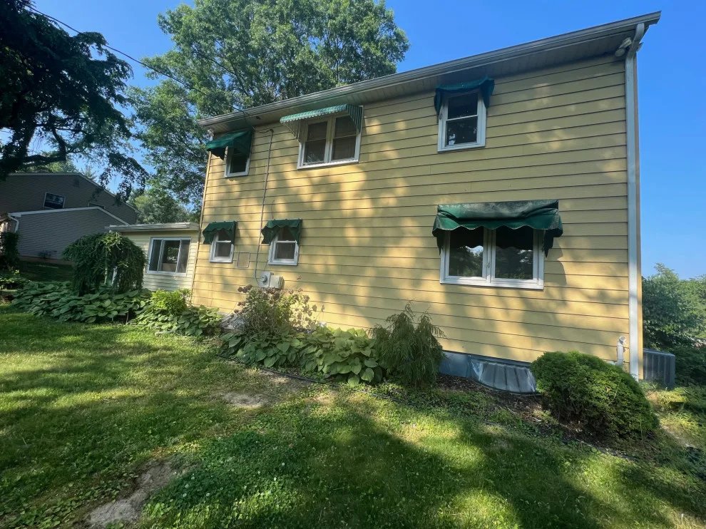 Siding Exterior Painting by Ayala Painting, LLC - Photo 9