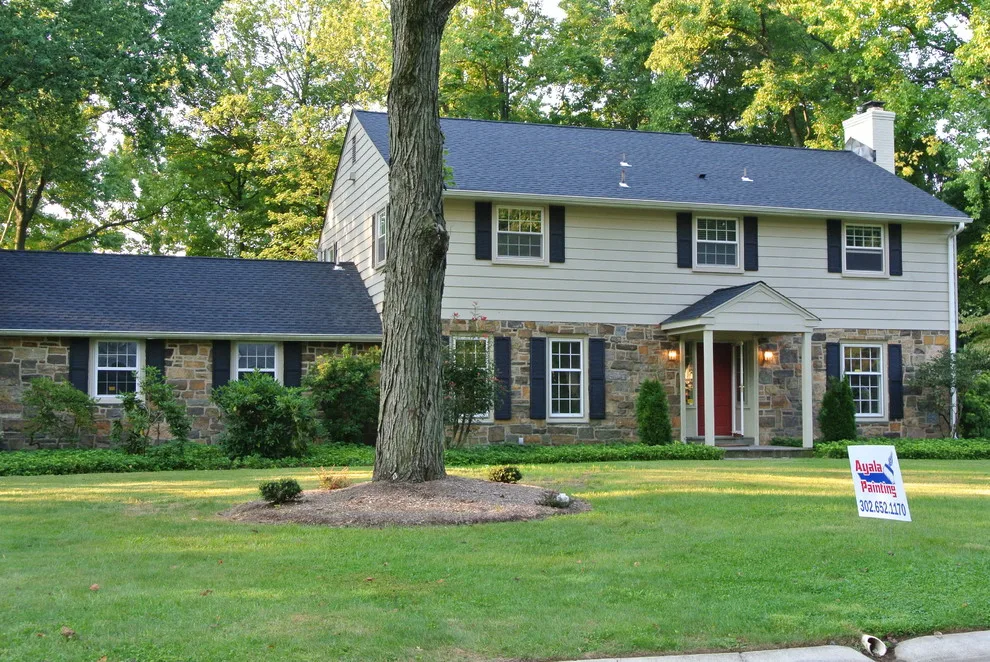 Siding Exterior Painting by Ayala Painting, LLC - Photo 2