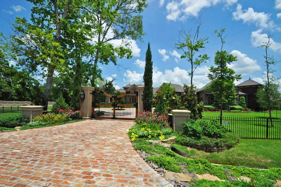 Aj's Landscaping And Design - Photo 12