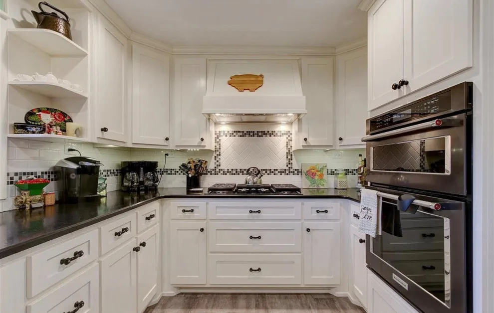 Neil Robinson Custom Homes, LLC - Photo 5