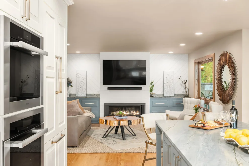 Charming Family Space, Kitchen, Bar, and Bathroom! by Blue Water Design Build - Photo 20