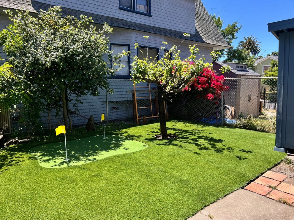 bay 2.5 by Art Of Turf Inc - Photo 10