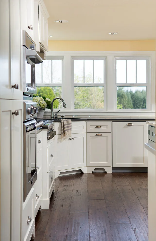 Becker Kitchen Expansion by 8 Inch Nails Construction Inc. - Photo 17