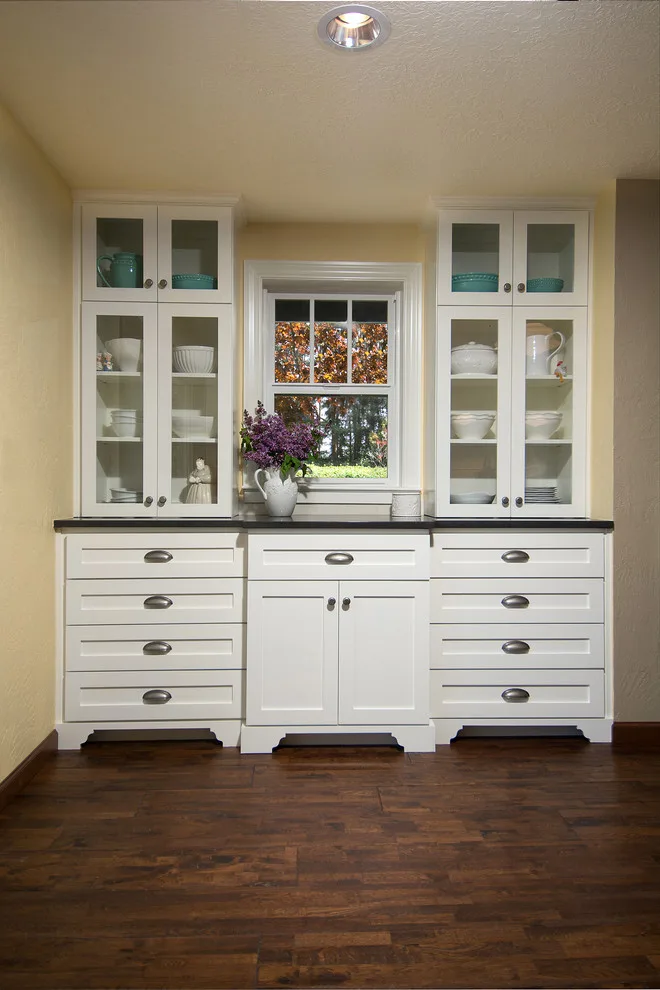 Becker Kitchen Expansion by 8 Inch Nails Construction Inc. - Photo 8
