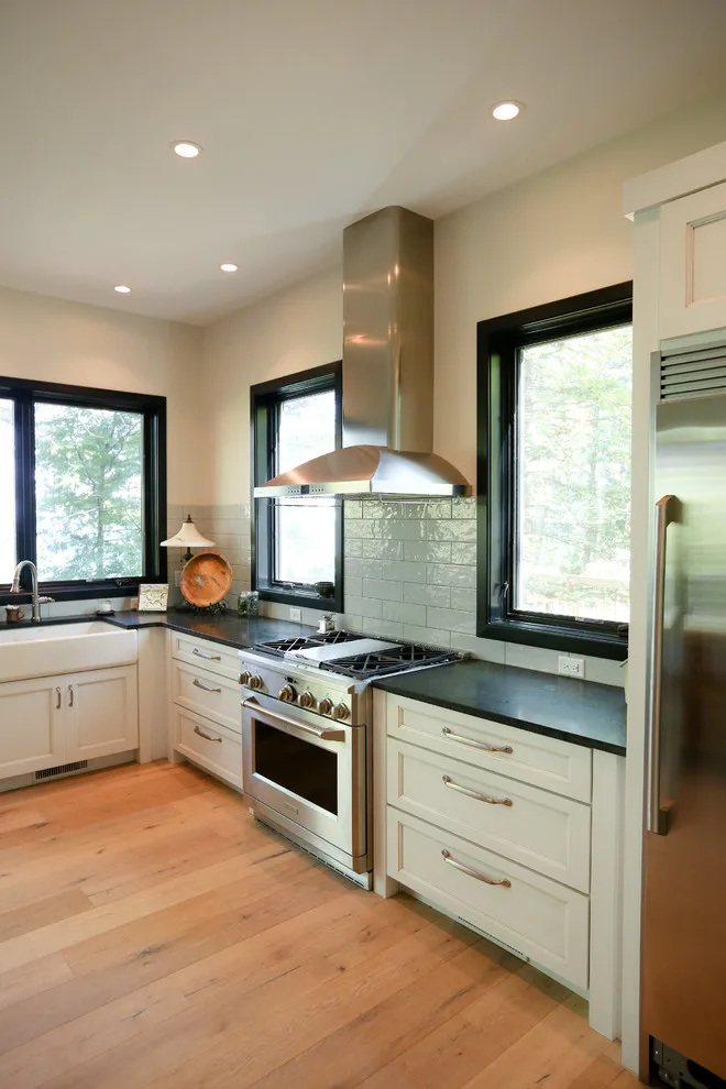 Lake Michigan Residence by Maple Hill Builders, LLC - Photo 40