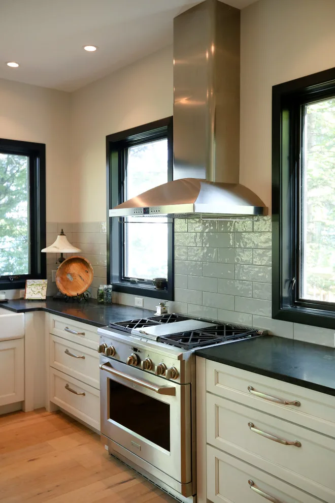 Lake Michigan Residence by Maple Hill Builders, LLC - Photo 13
