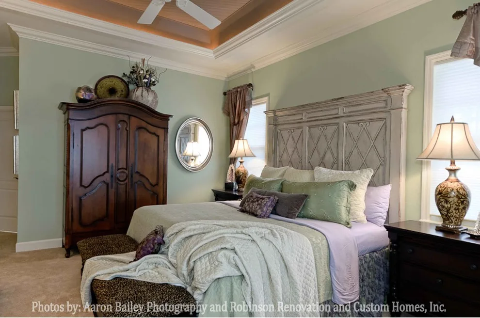 Sleeping Quarters by Robinson Renovation & Custom Homes, Inc. - Photo 11