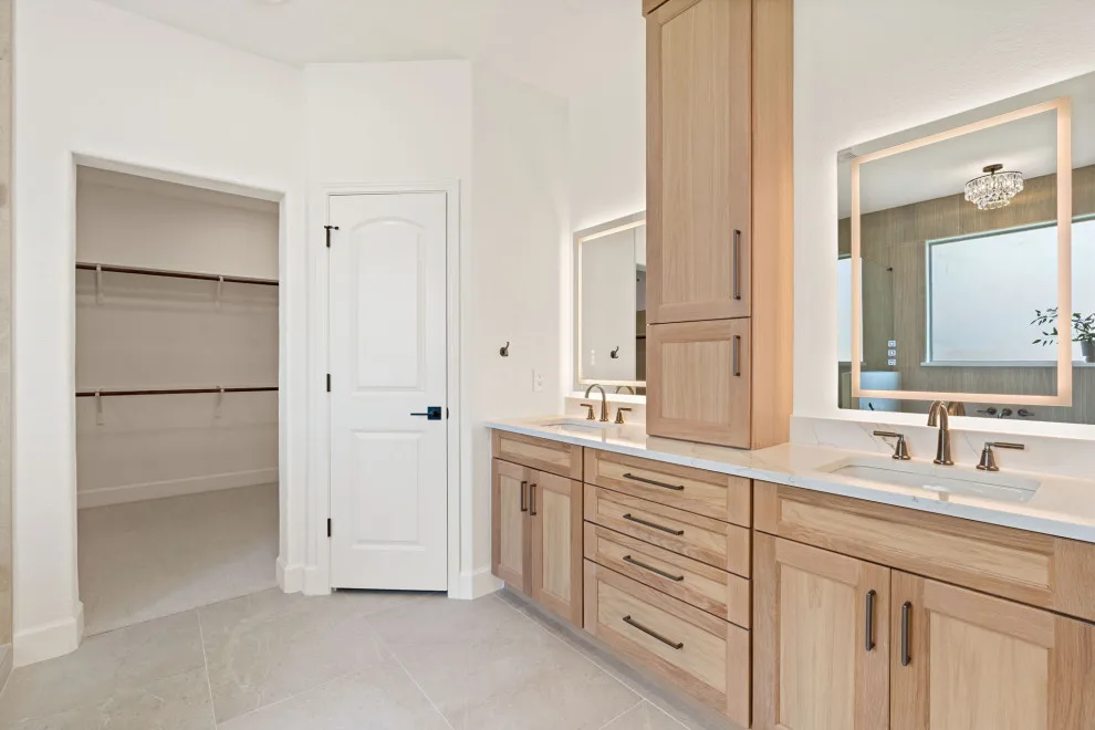 Bee Caves Complete Remodeling - Master Bedroom by Gladius Construction & Design - Photo 9