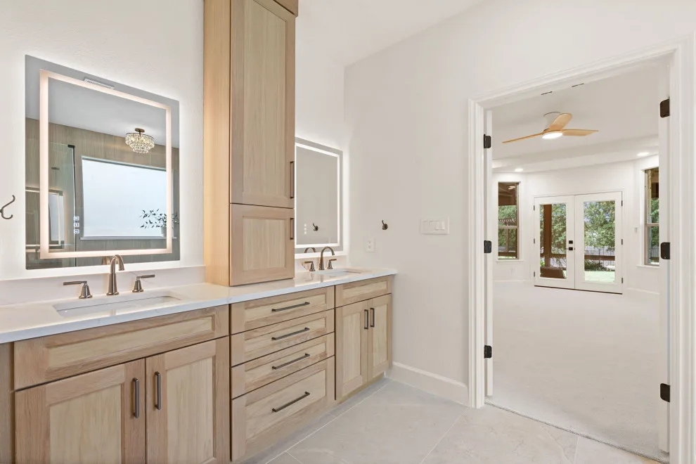 Bee Caves Complete Remodeling - Master Bedroom by Gladius Construction & Design - Photo 15