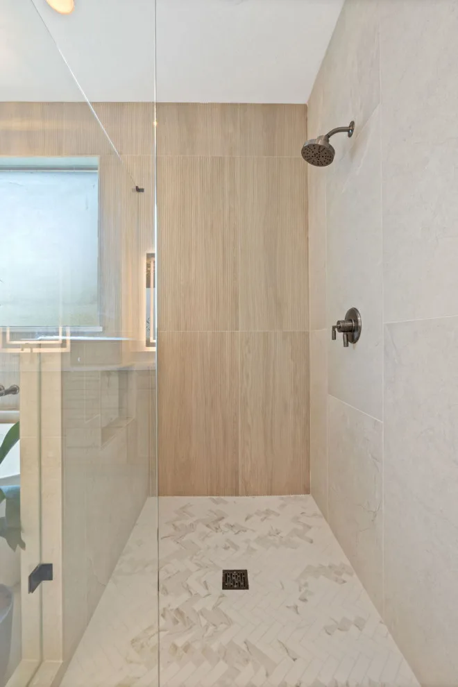 Bee Caves Complete Remodeling - Master Bedroom by Gladius Construction & Design - Photo 20