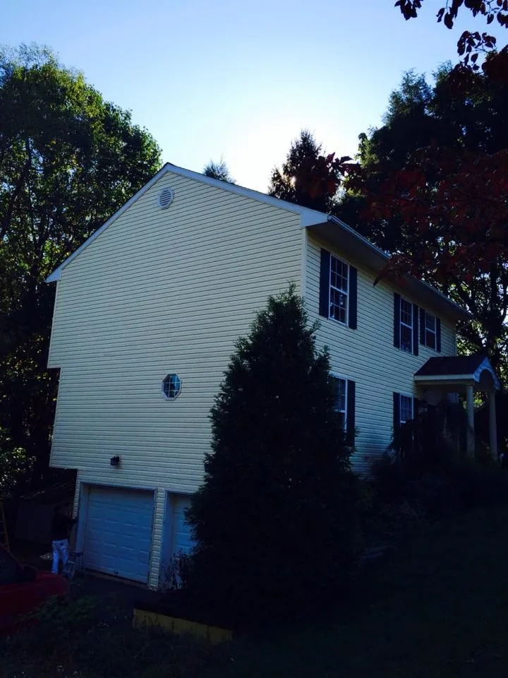 Pressure Cleaning by Ayala Painting, LLC - Photo 7