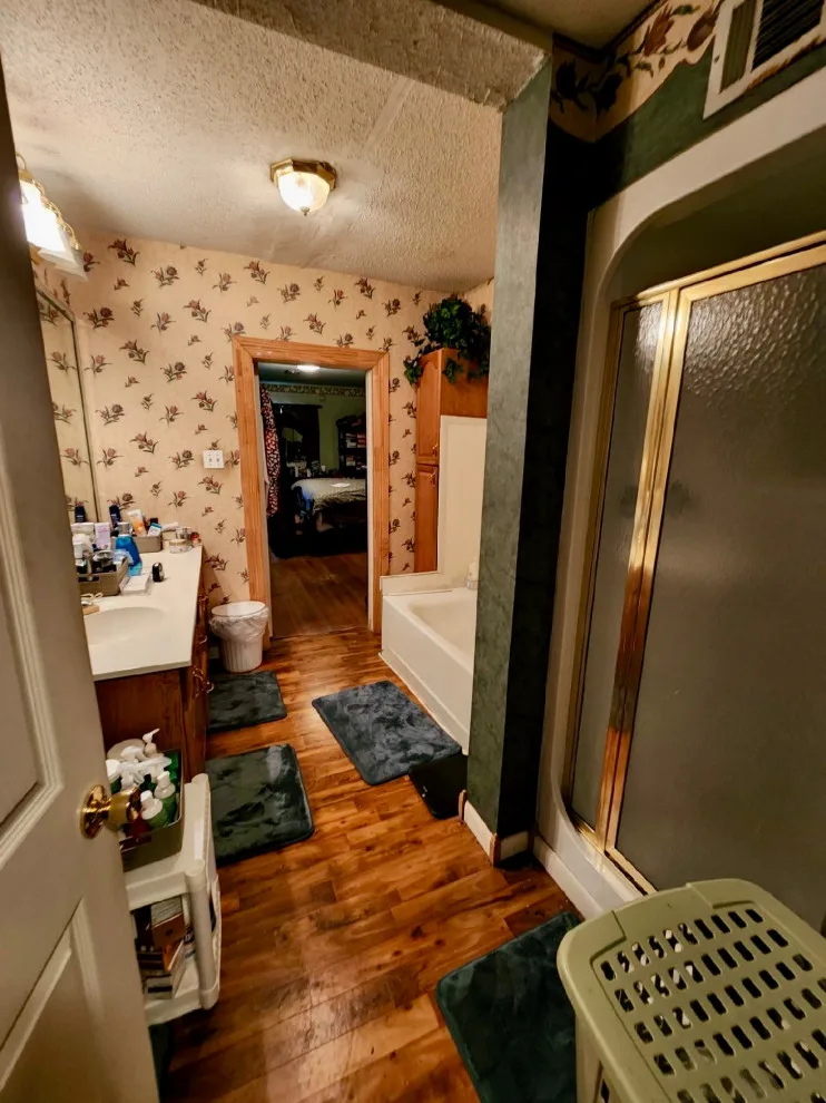 Master Bathroom Renovation: Before and After by A & T Designs And Remodel - Photo 2
