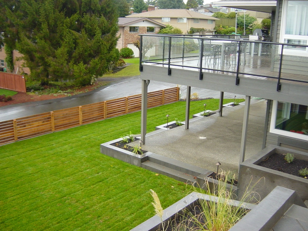 Waterfront Property, West Seattle by In Harmony Sustainable Landscapes - Photo 3