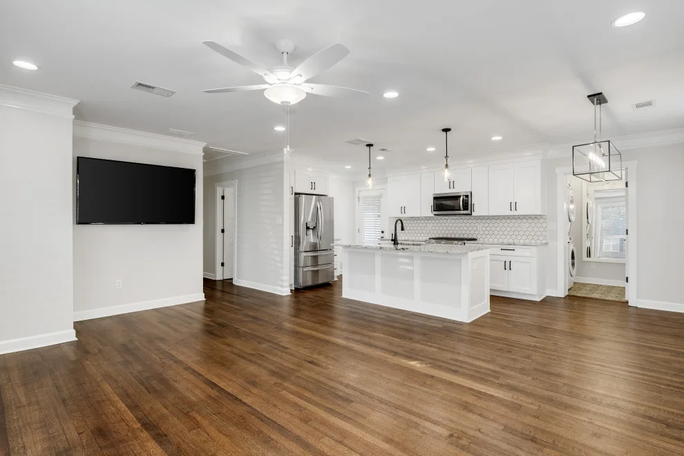 East Memphis Kitchen, Laundry, and Bathroom Renovation by HillCo Construction & Interior Transformations - Photo 22
