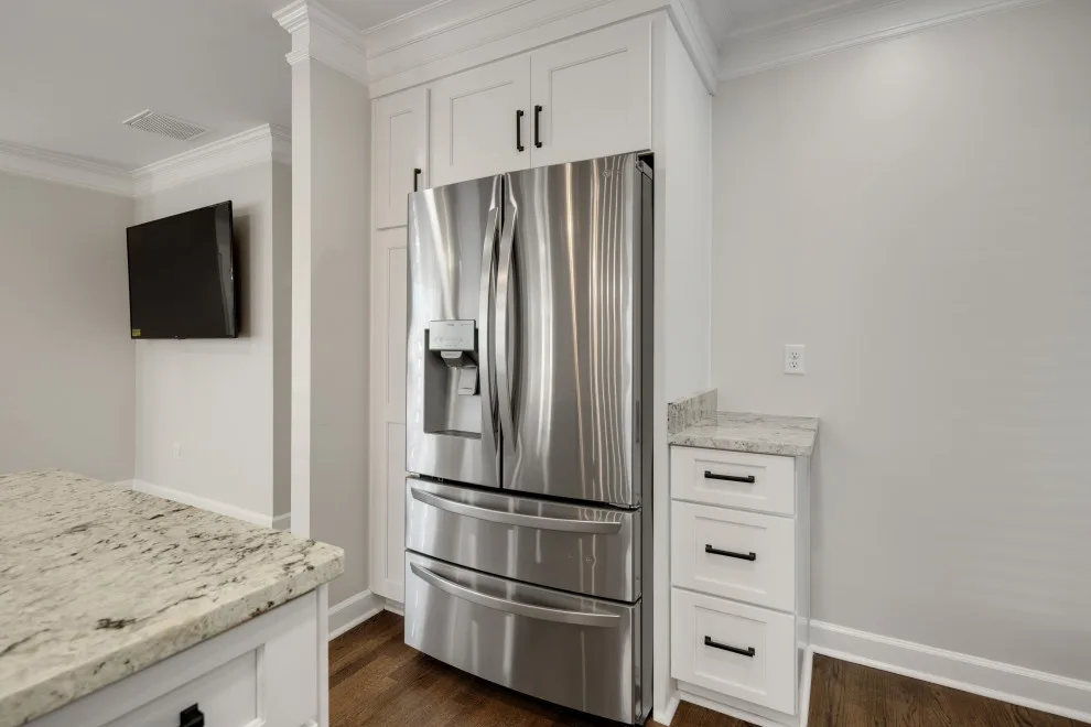 East Memphis Kitchen, Laundry, and Bathroom Renovation by HillCo Construction & Interior Transformations - Photo 15