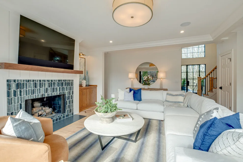 Belle Rive Complete Home Renovation by The Kingston Group - Remodeling Specialists - Photo 24