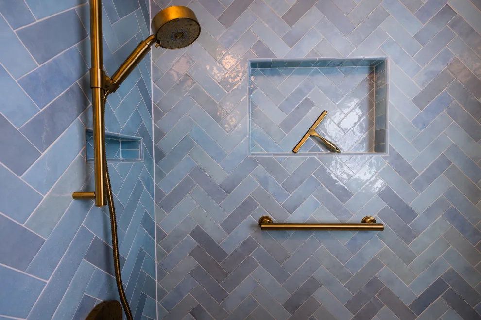 Bellevue | Timeless Modern Bathroom Renovation by Hi Hat Installations - Photo 11