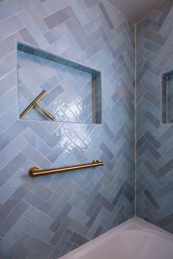 Bellevue | Timeless Modern Bathroom Renovation by Hi Hat Installations - Photo 4