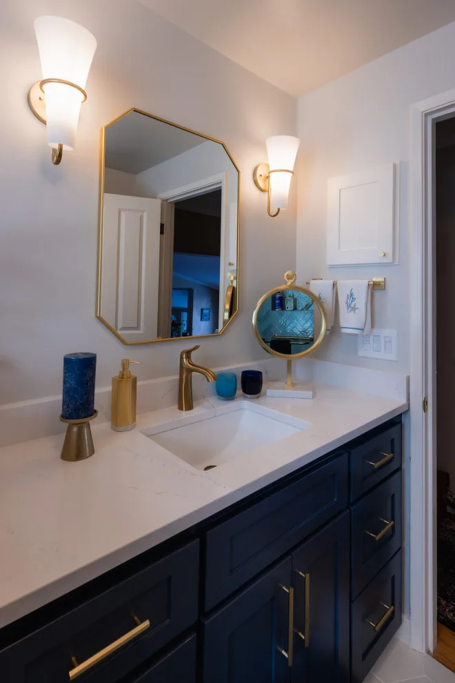 Bellevue | Timeless Modern Bathroom Renovation by Hi Hat Installations - Photo 9