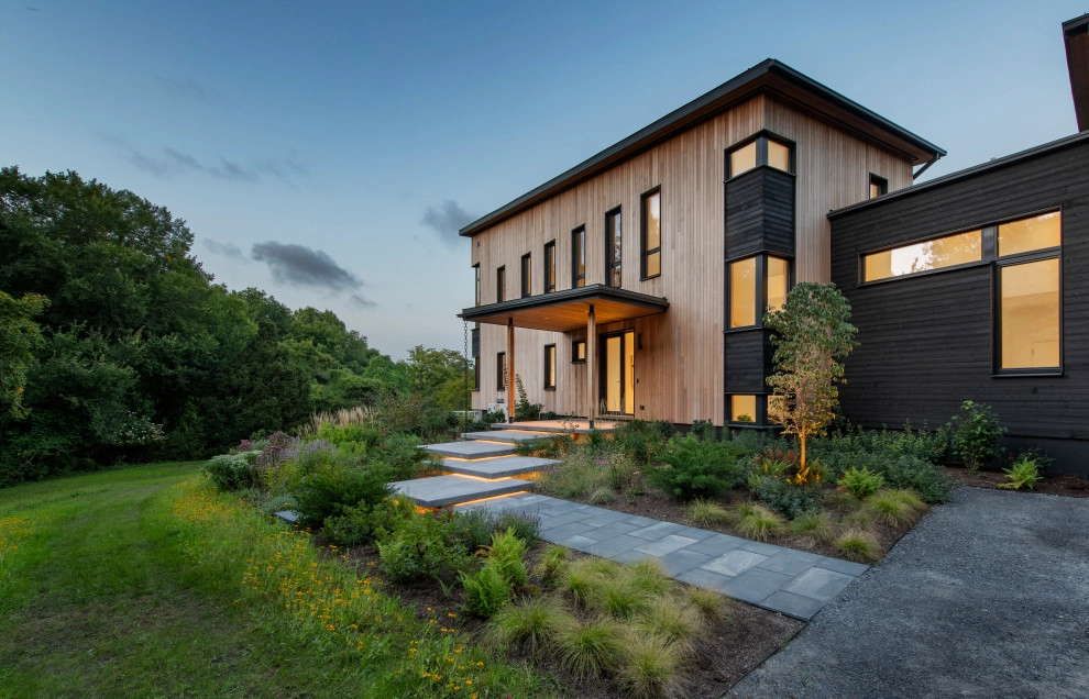 Modern Habitat Landscape by Inge Daniels Design LLC - Photo 5