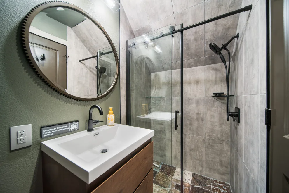 Amco Restoration Inc. - Photo 10