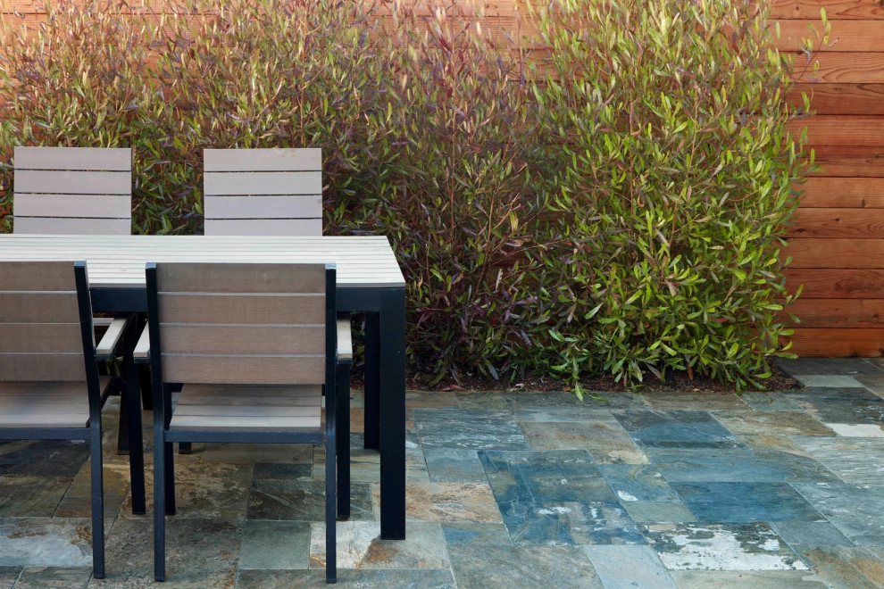 Inside Out Landscaping - Photo 2