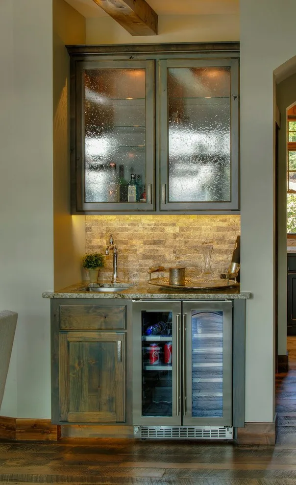 Grand Pine Getaway by Baratto Brothers Construction - Photo 16