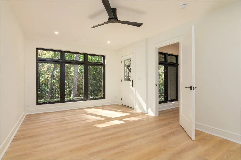 Evergreen Construct Inc. - Photo 11